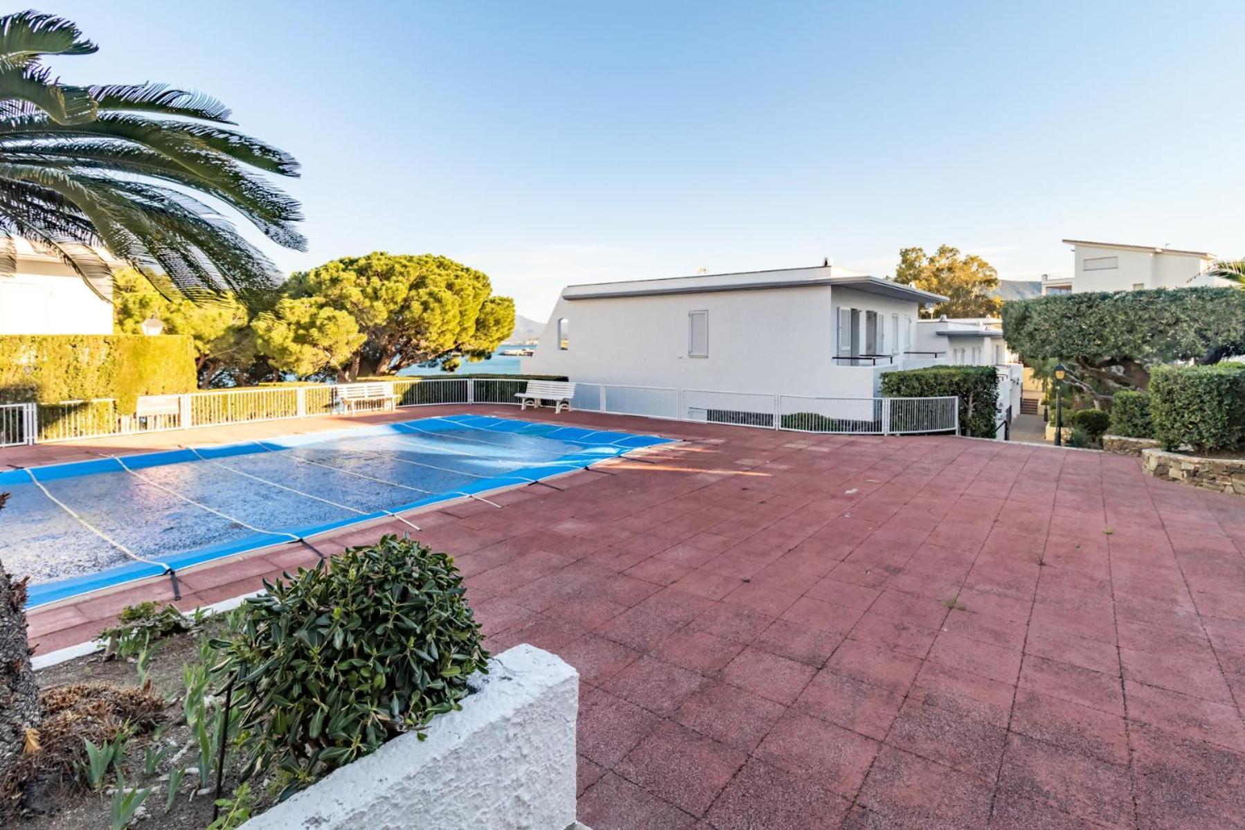 Grifeu 151 Casa Adosada Con Piscina Comunitaria Vila Llança Exterior foto